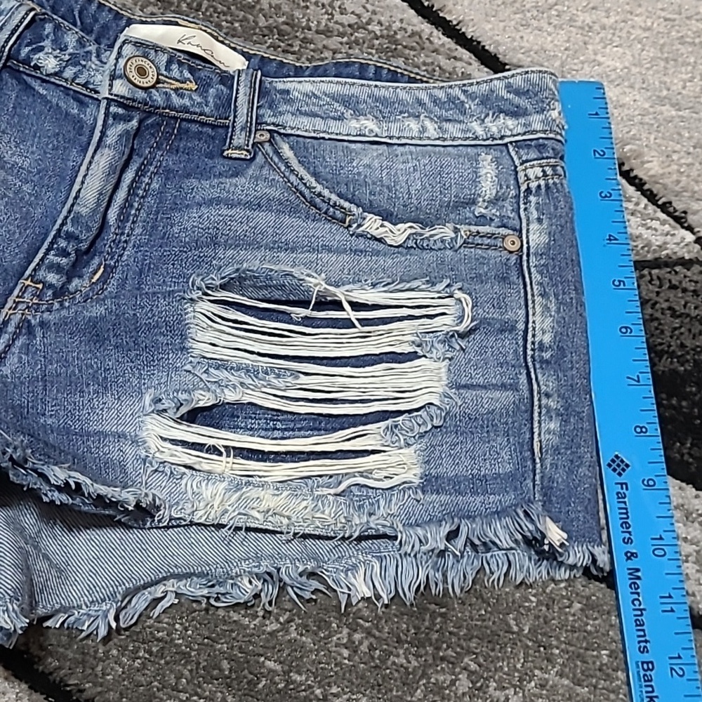KANCAN LOS ANGELES FACTORY DISTRESSED DENIM JEAN SHORTS - Picture 3 of 11